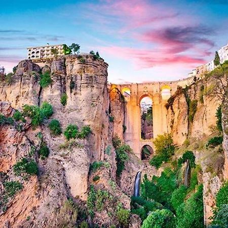 Апартаменты Casa La Puerta De Ronda Куэвас-дель-Бесерро Экстерьер фото